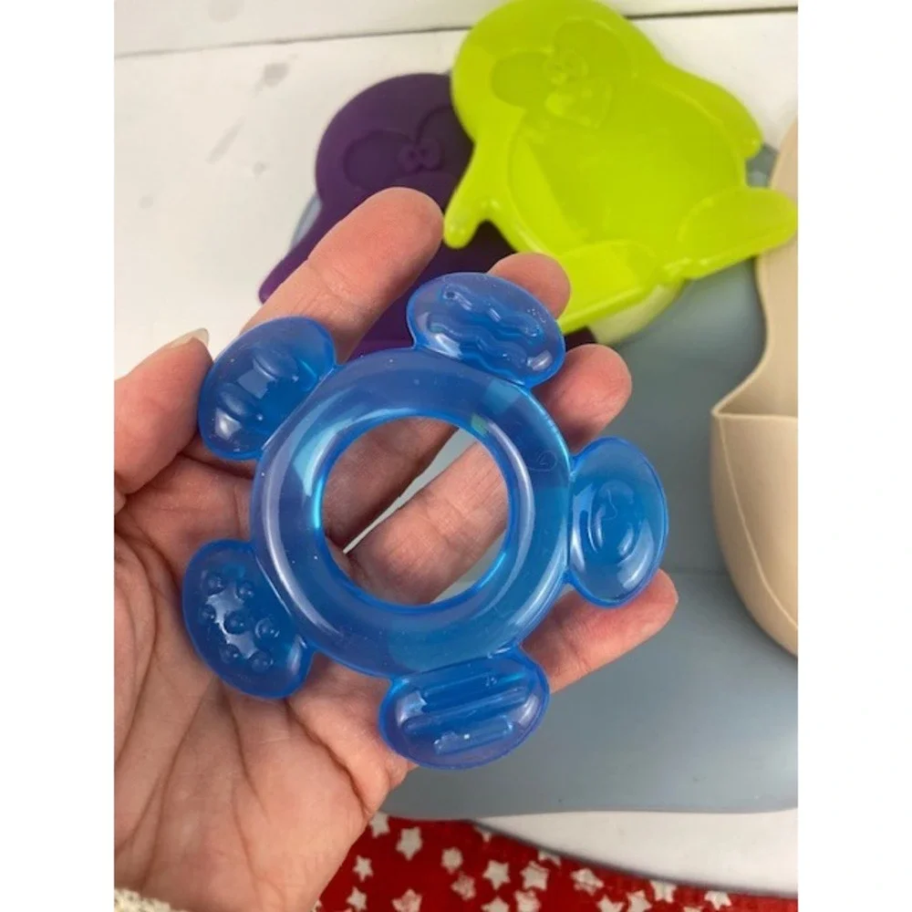 Baby Silicone Feeding Set Bibs Suction Divided Plates Teether Ice Packs Bundle